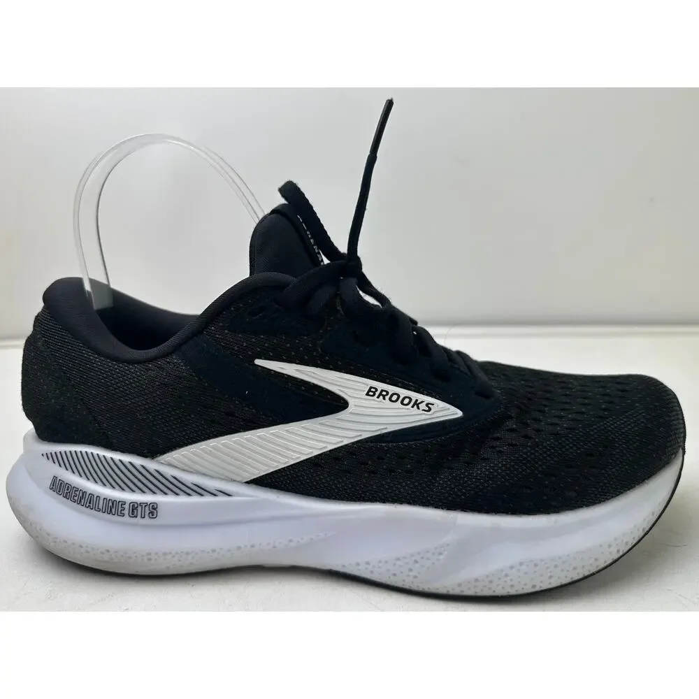 Brooks this pair